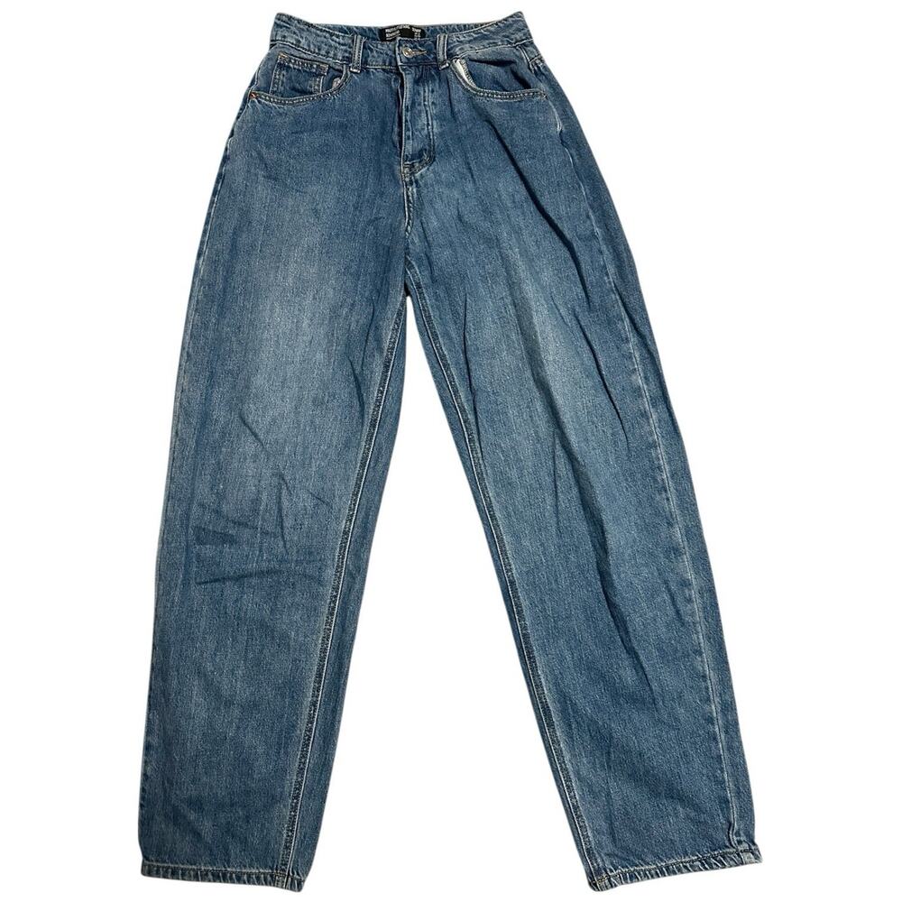 PrettyLittleThing Medium Wash Boyfriend High Rise Straight Leg Jeans Women's 4